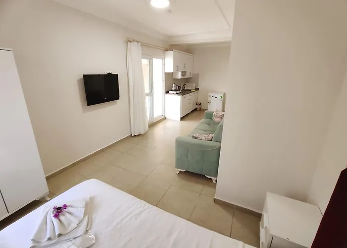 Apartahotel Bucak & 4*