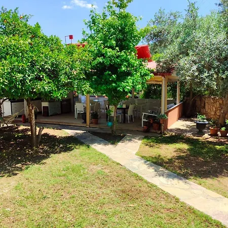 Apartahotel Bucak & 4*