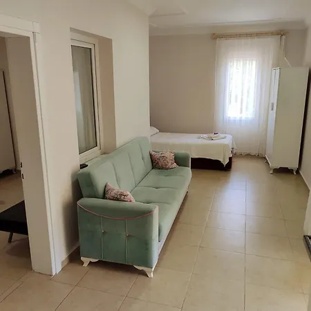 Bucak & Apartahotel 4*