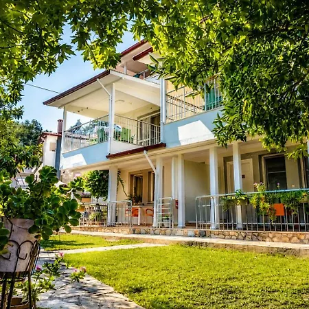 Hotel apartamentowy Bucak 