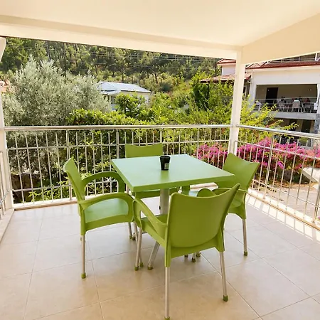 Hotel apartamentowy Bucak 