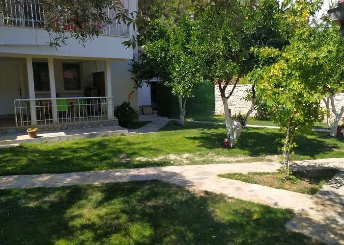 Bucak & Ξενοδοχείο με διαμερίσματα